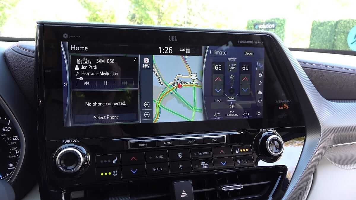 Toyota-Premium-Audio 